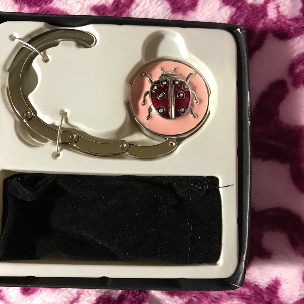 NIB ladybug collapsible handbag hook - Picture 3 of 4